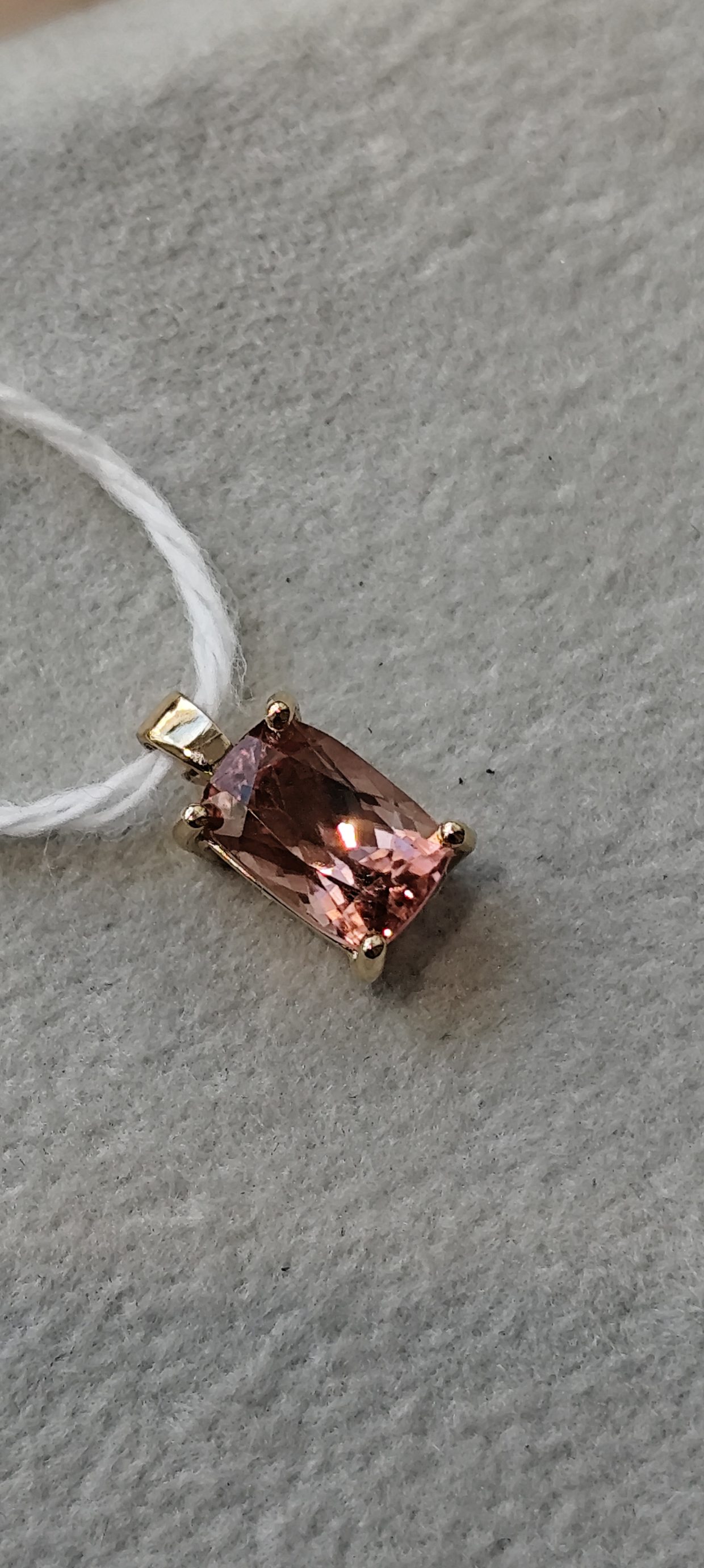 pendentif-or-jaune-tourmaline-rose